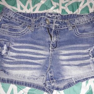 Amethyst jean shorts